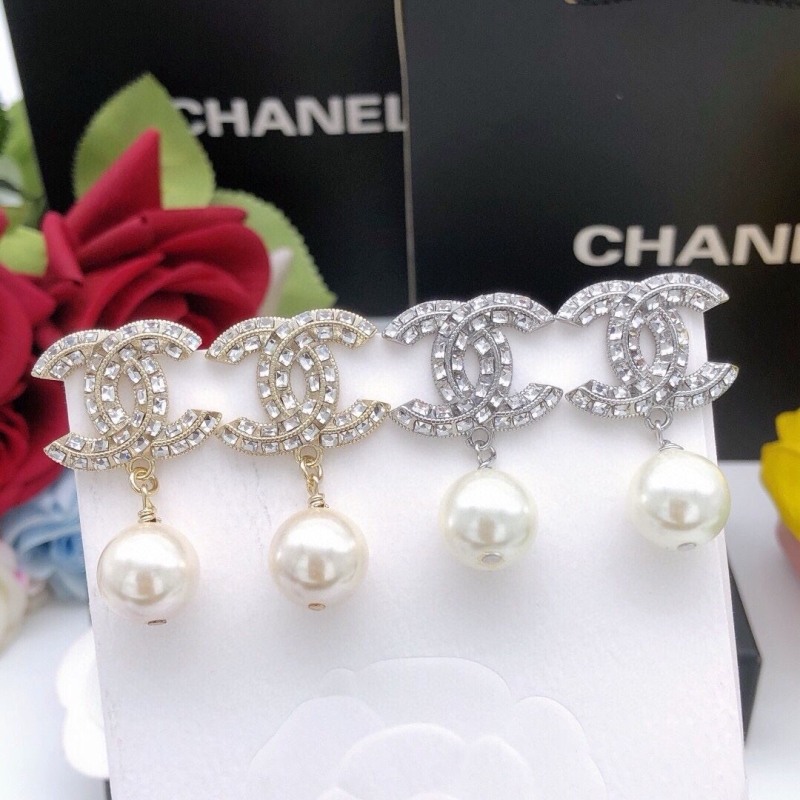Ch**el earrings